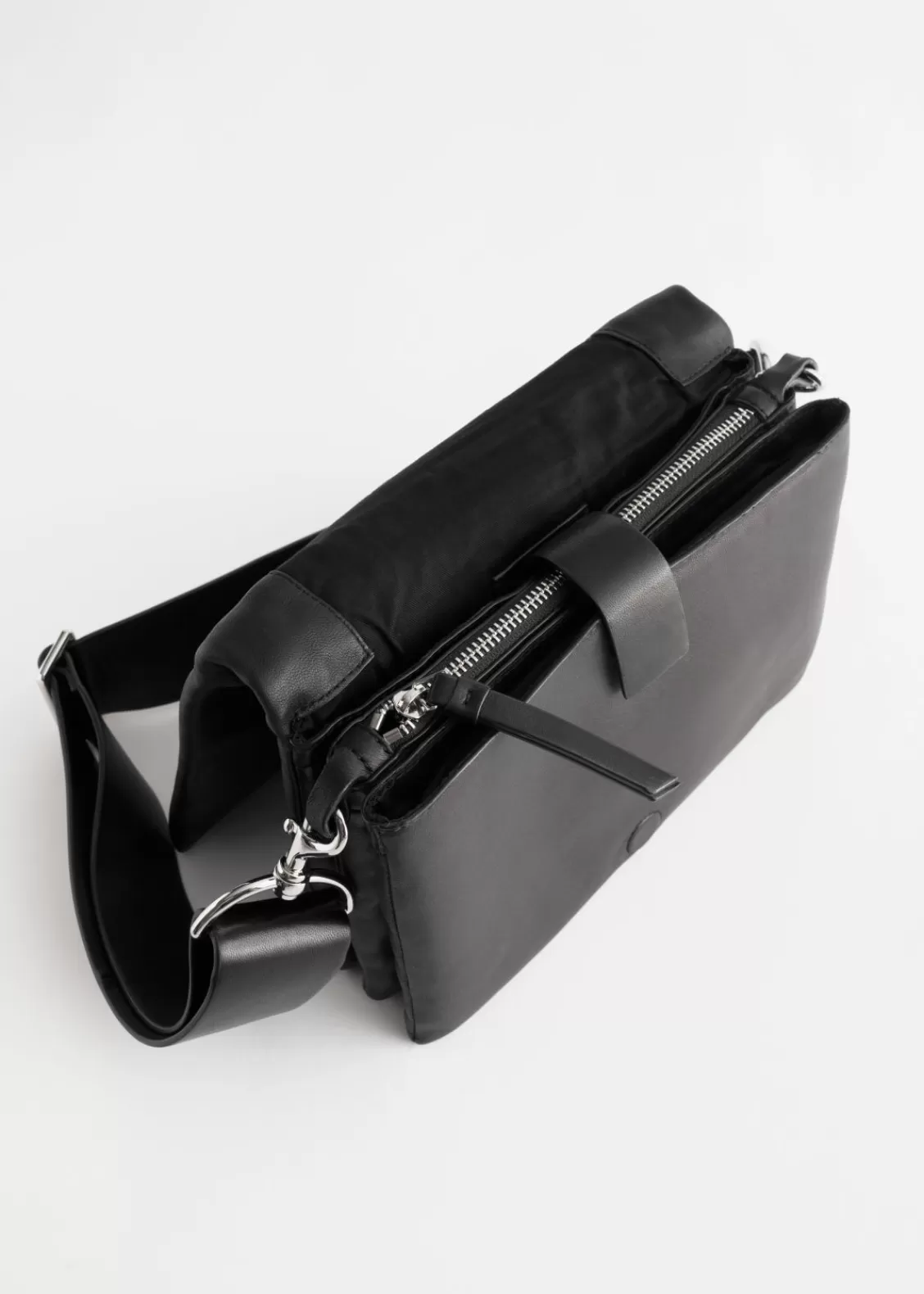 & Other Stories Shoulder Bags | Chrome Free Leather Crossbody Bag Black