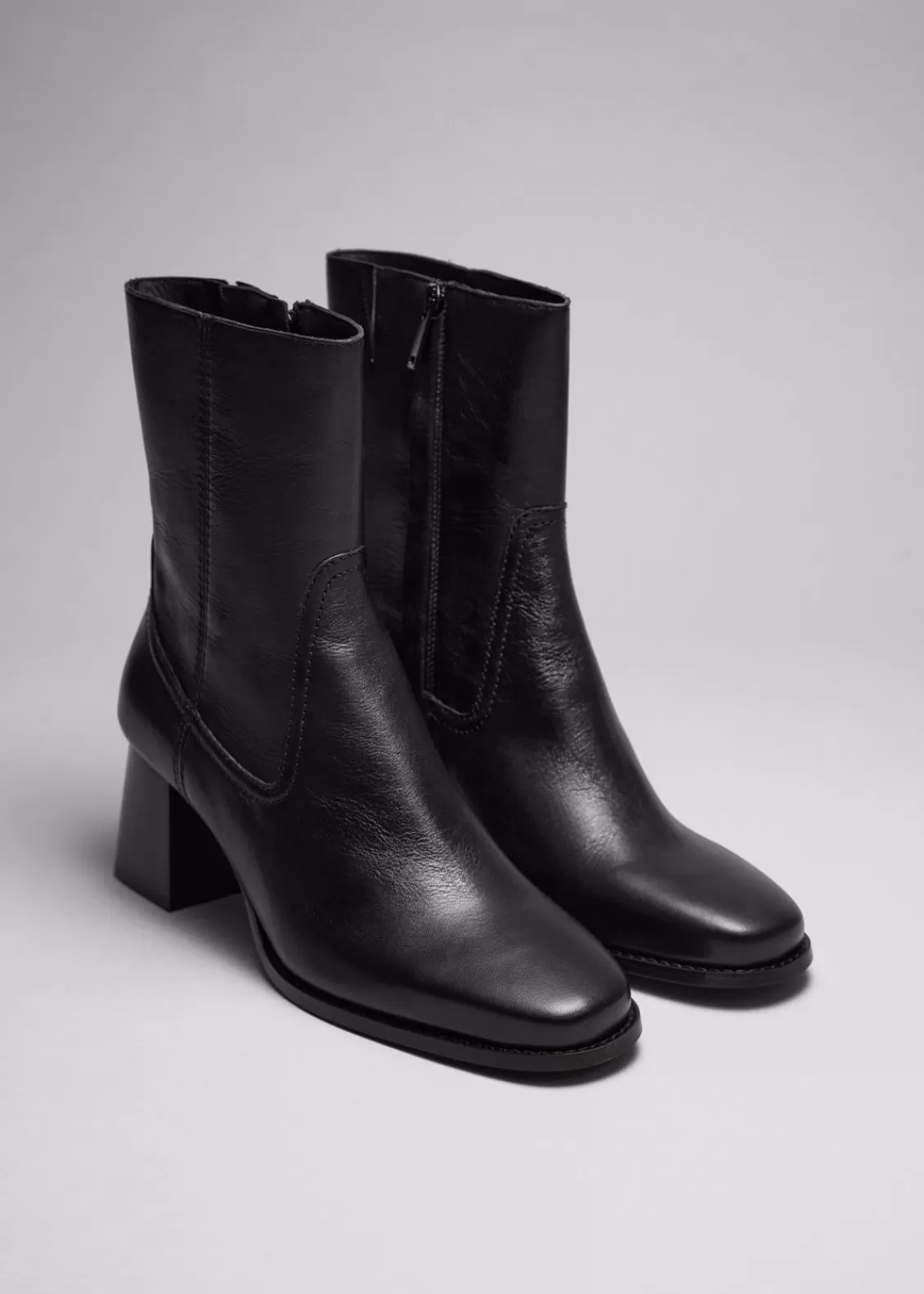 & Other Stories Boots | Classic Leather Ankle Boots