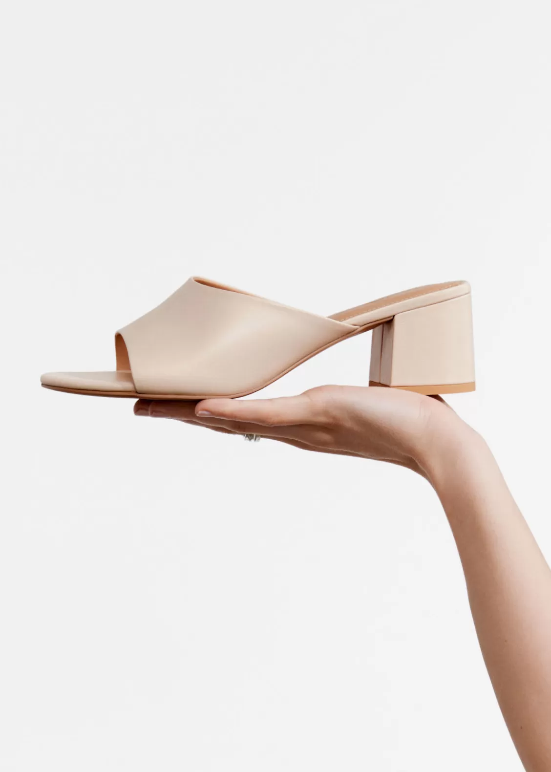 & Other Stories Heels | Sandals | Classic Leather Mules