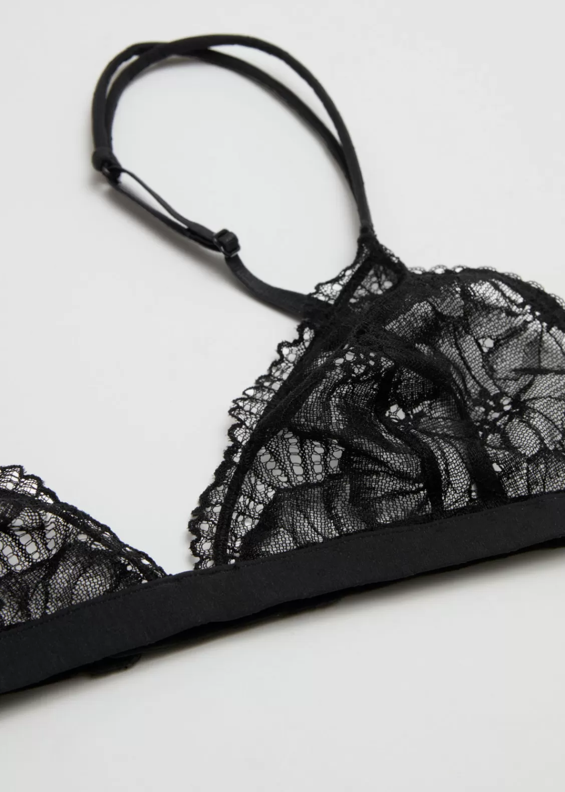 & Other Stories Lingerie | Floral-Lace Soft Bra Black