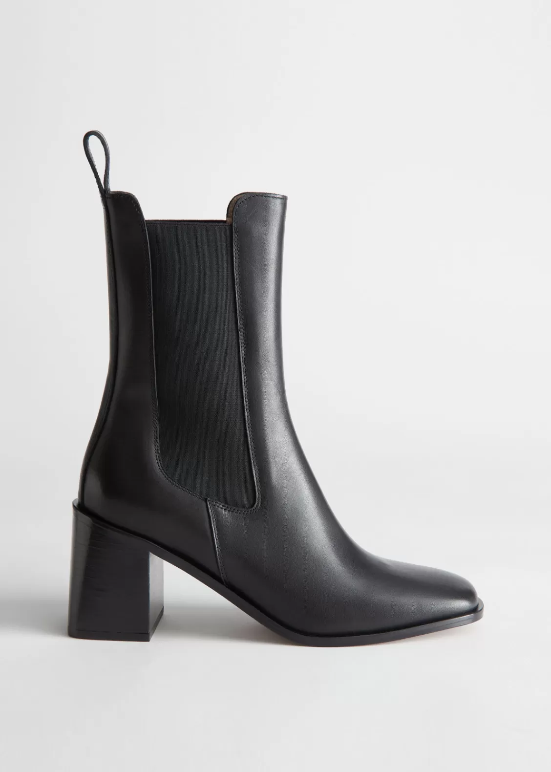 & Other Stories Boots | Heeled Leather Chelsea Boots Black