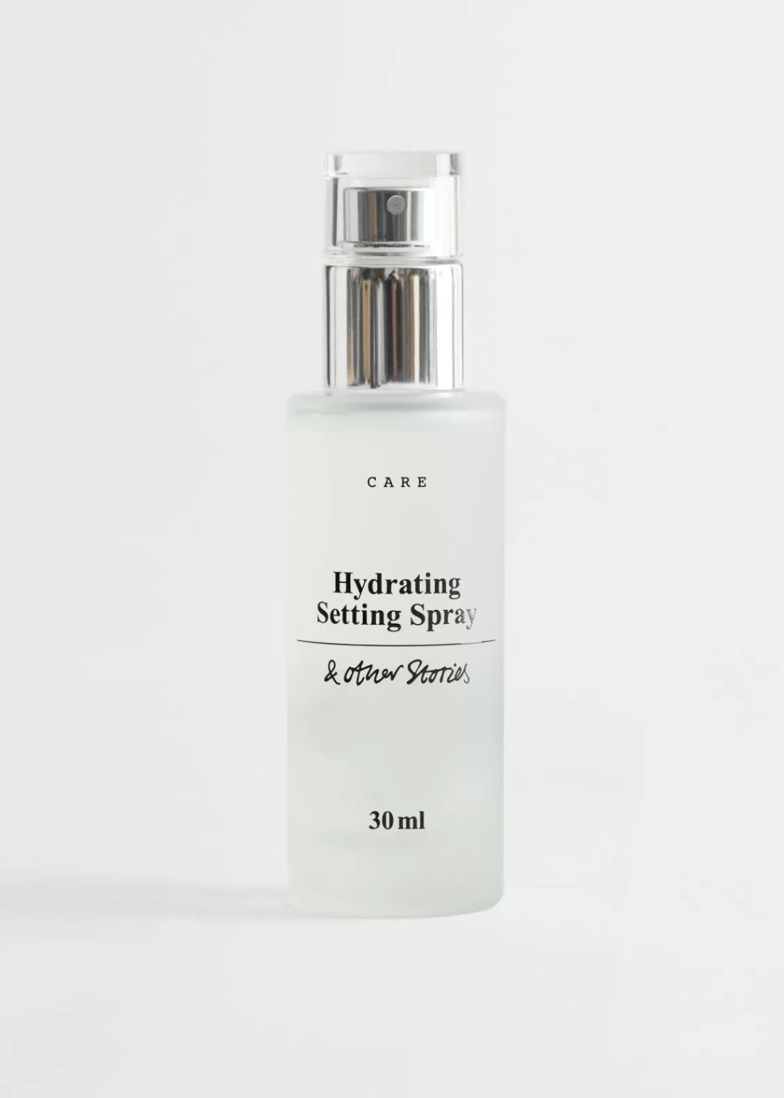 & Other Stories Makeup | Hydrating Setting Spray