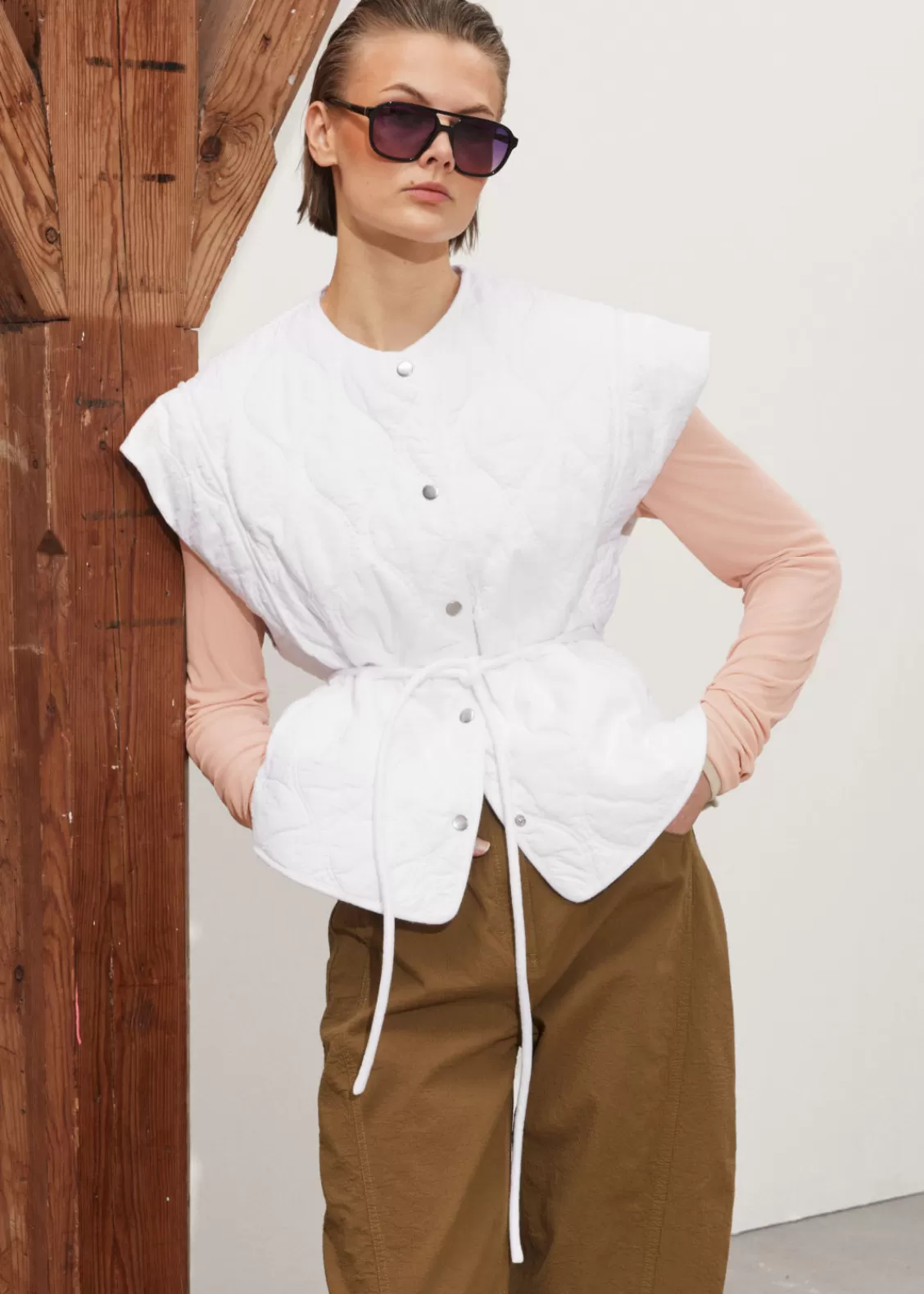 & Other Stories Outerwear | Quilted Gilet White